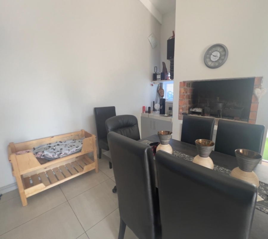 2 Bedroom Property for Sale in Vredenburg Western Cape